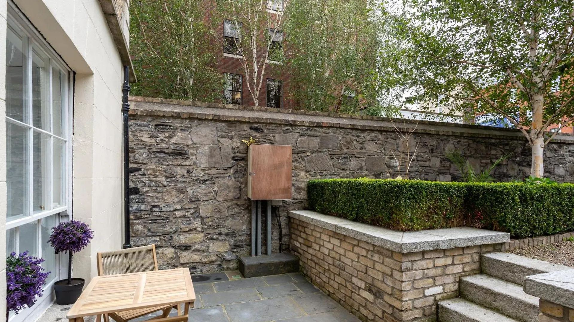 Spectacular 2 Bedroom Apartment With Sunny Garden & Terrace Dublin Irlandia